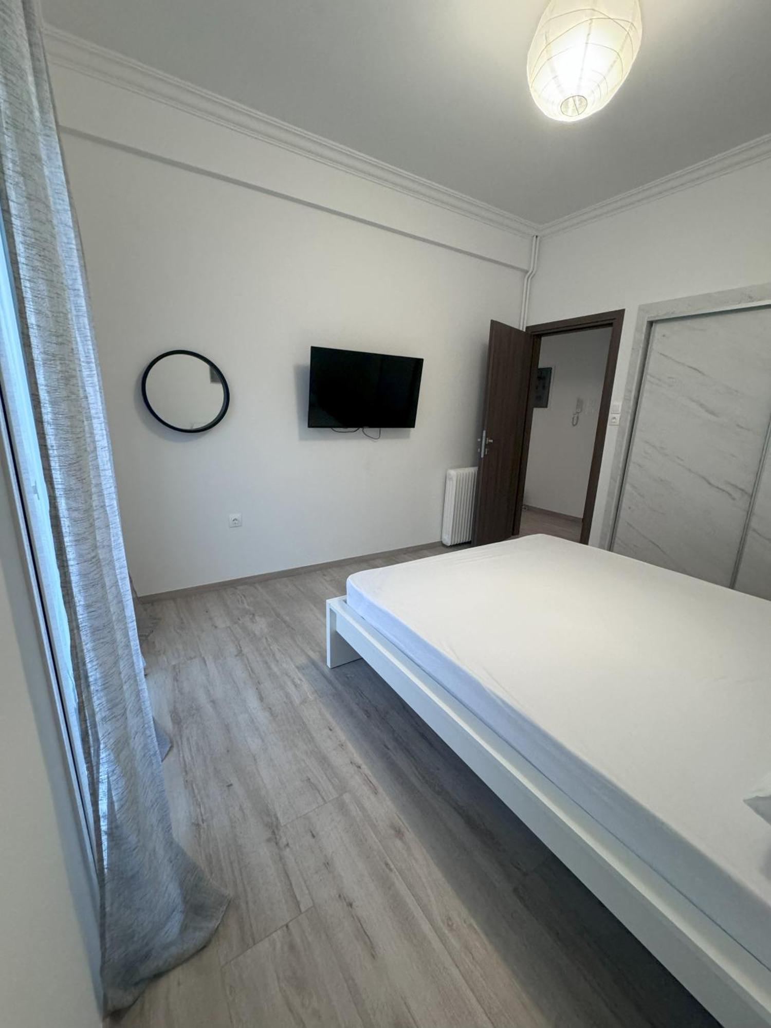 Ntinos Center Exarcheia Apartment